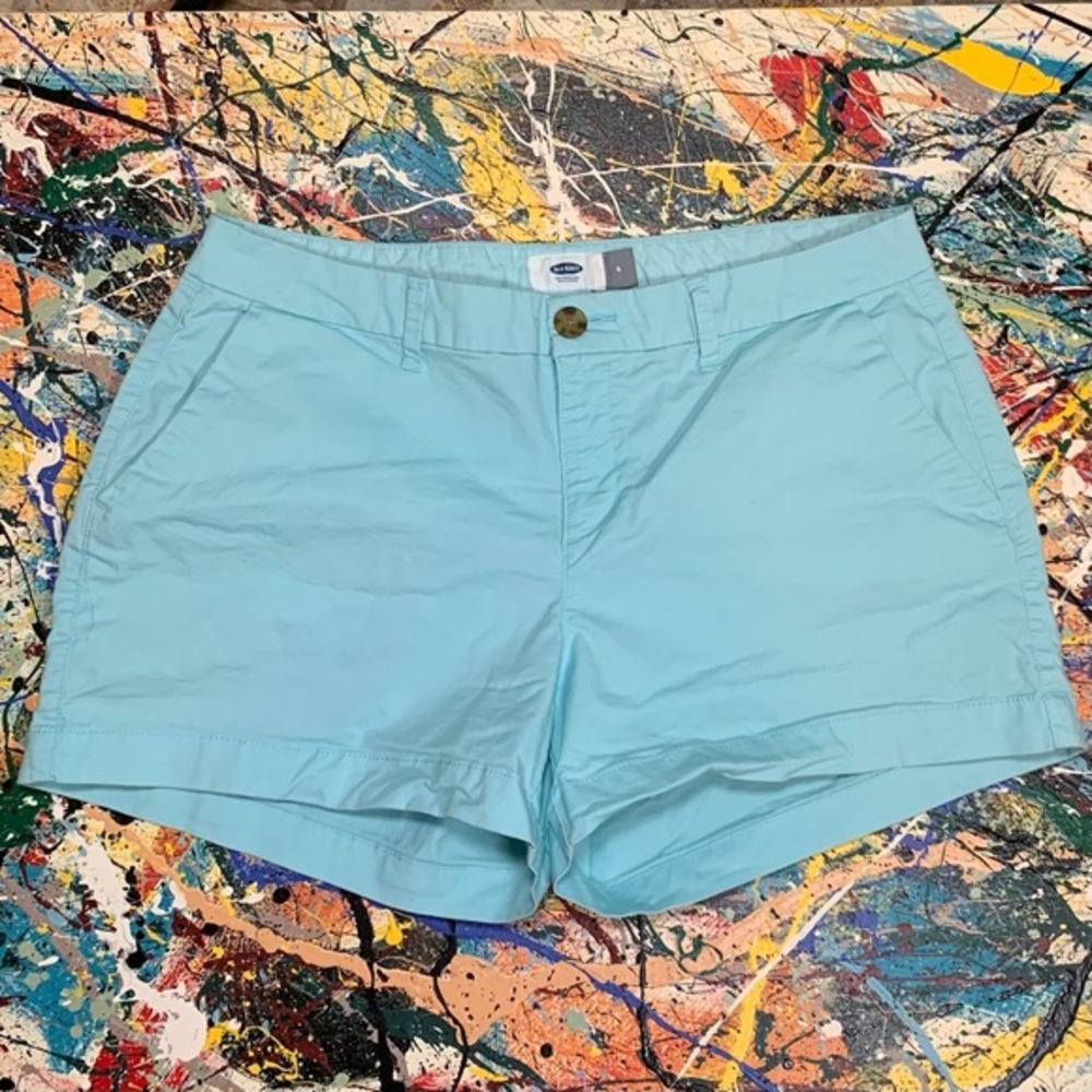 Old Navy sea foam blue shorts.